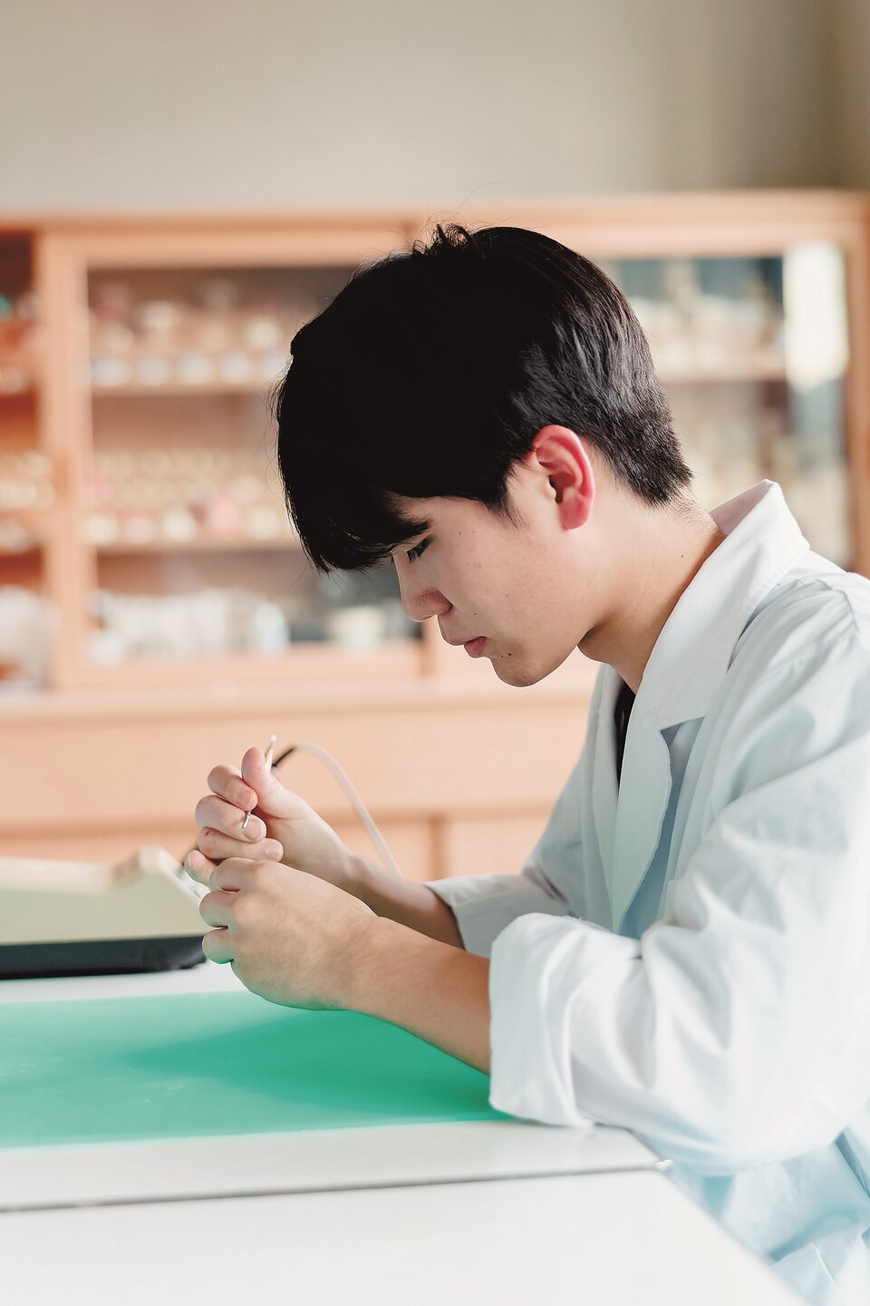 島根県歯科技術専門学校 - 学科紹介|歯科技工士科